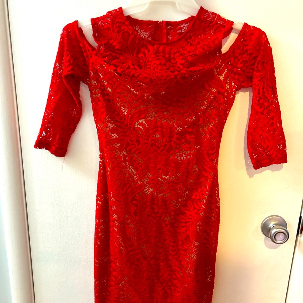 Red cocktail dress with off shoulder sleeves
